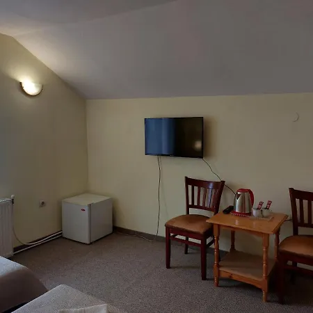 за гости валеьови Къща за гости 3*