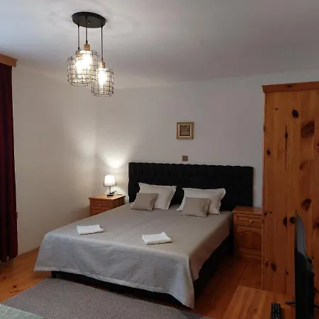 Къща за гости за гости валеьови