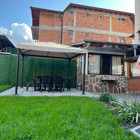 за гости валеьови 3* Bansko