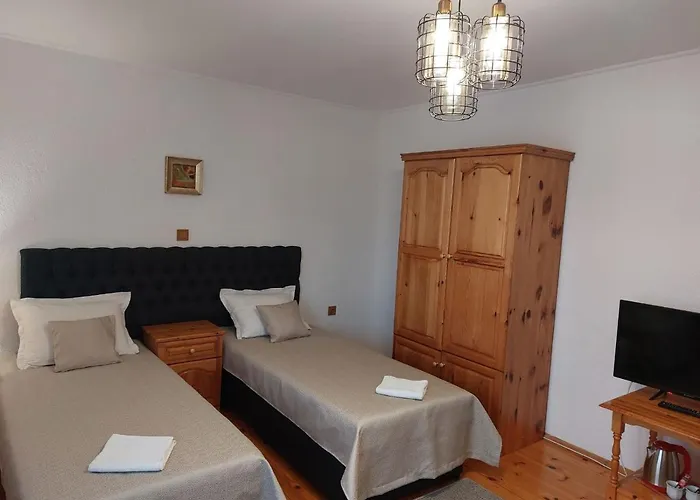 за гости валеьови 班斯科